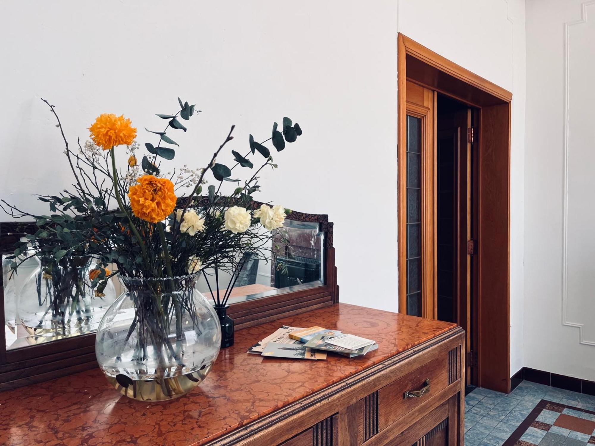 In Nduuk Apartment Lo-Reninge ภายนอก รูปภาพ